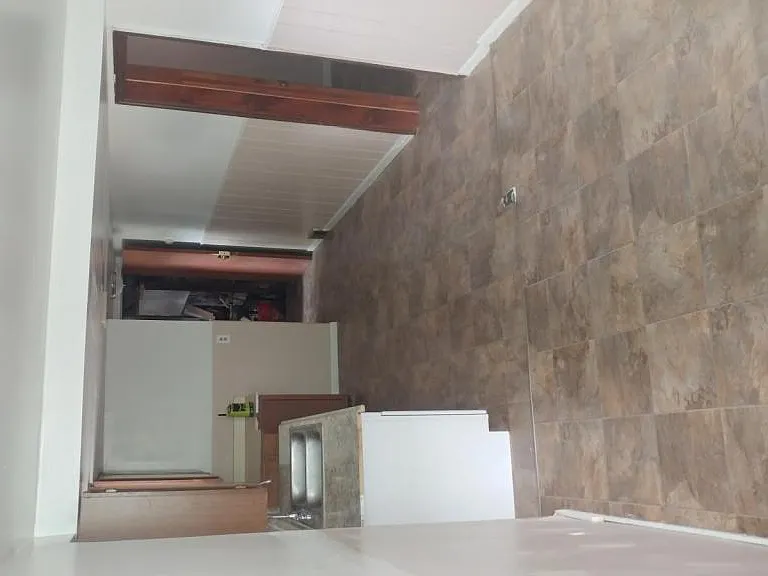 863 Glenwood Ave — Photo 7