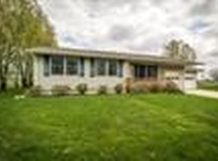 4292 Maureen Ter, Iowa City, IA 52240