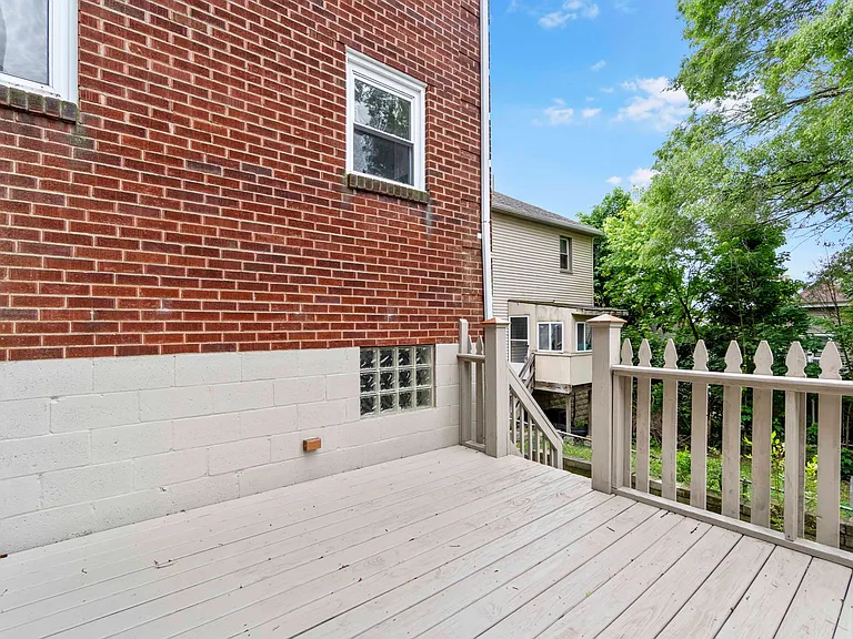 118 Ravilla Ave — Photo 4