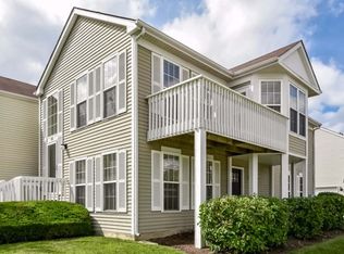 841 Symphony Dr, Aurora, IL 60504