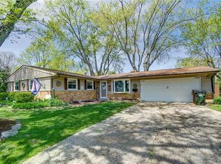 1101 Georgian Dr, Dayton, OH 45429