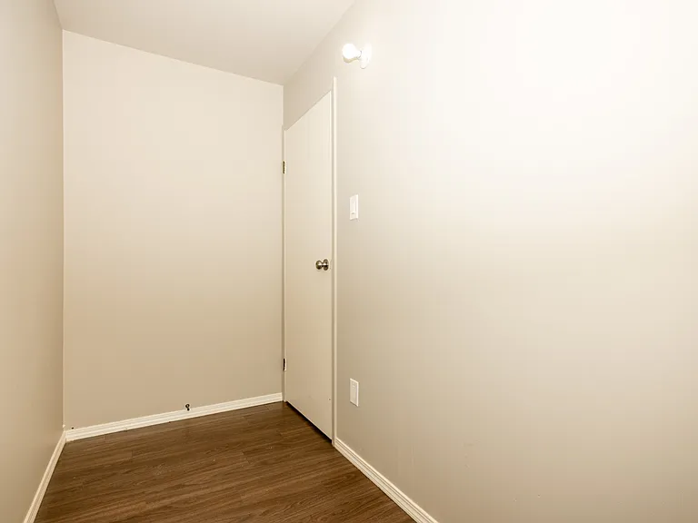2331 Pembina Hwy — Photo 19