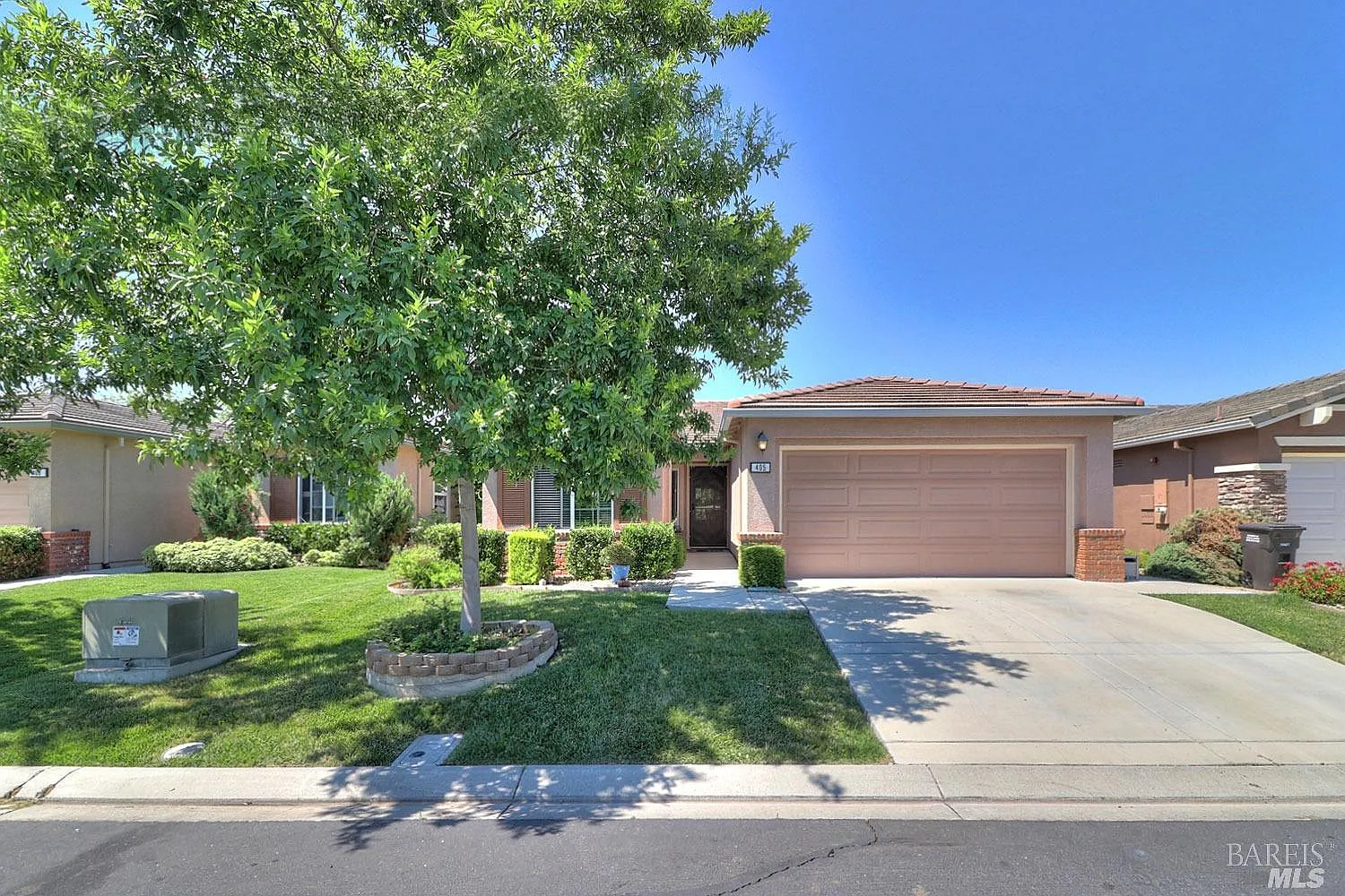 405 Birch Ridge Drive photo 1