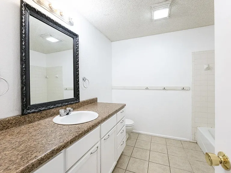 7804 Avenue X #A — Photo 23