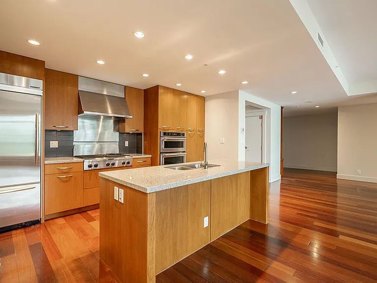 3335 Cypress Pl #502 — Photo 4