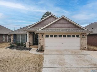 174 Harold Murphy Dr, Madison, AL 35756