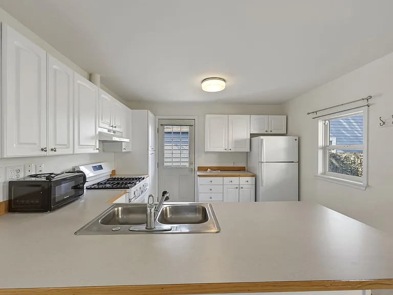127A Plymouth St NW — Photo 10