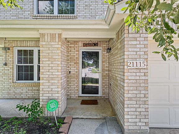 2nd image of 21115 Arcadia Park Ln