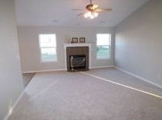 205 Pickett Rdg, Kirbyville, MO 65679