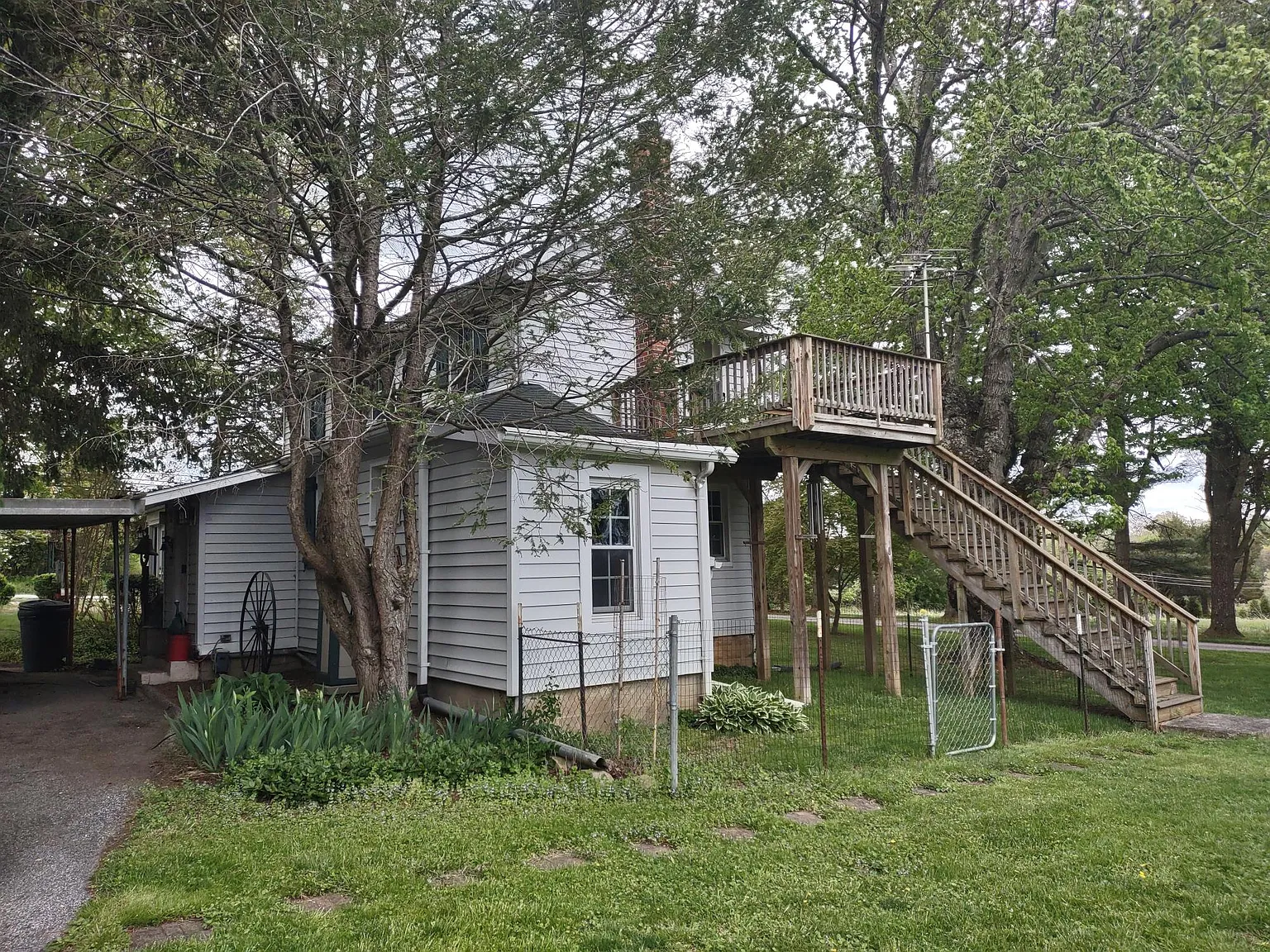 2 bed, 1.5 bath, 1198 sqft, $2,650 — Photo 3
