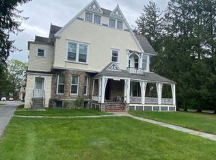 190 Ridge St APT 5, Glens Falls, NY 12801