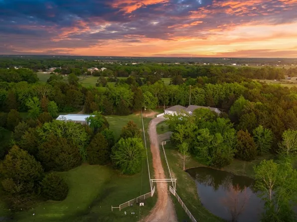 1975 County Road 4106, Greenville, TX 75401