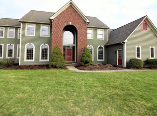 23 Dangelo Dr, Webster, NY 14580