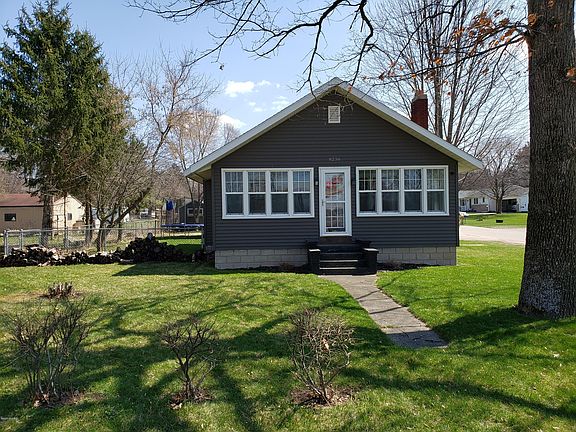 3rd image of 8236 S Croton Hardy Dr