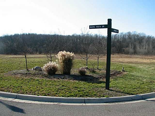 1st image of 401 Buena Vista Dr