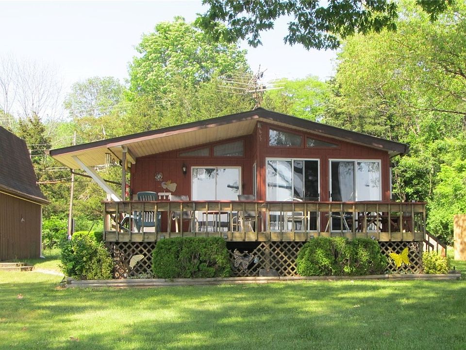 832 Caton Rd, Penn Yan, NY 14527 Zillow