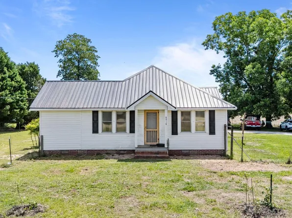 8018 Red Hill Road, Whiteville, NC 28472