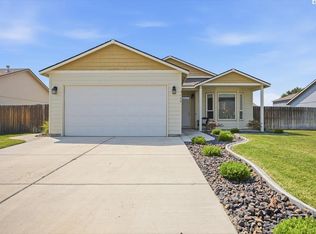 5406 Grant Ln, Pasco, WA 99301