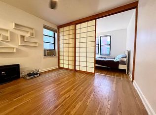 54 E 8th St APT 4H, New York, NY 10003