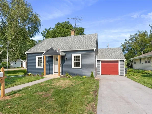 309 Bishop AVENUE, Plymouth, WI 53073