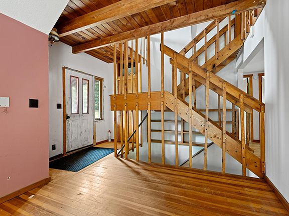 3rd image of 3054 181st St