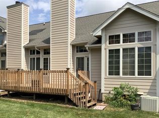 6016 Terrace Dr, Johnston, IA 50131