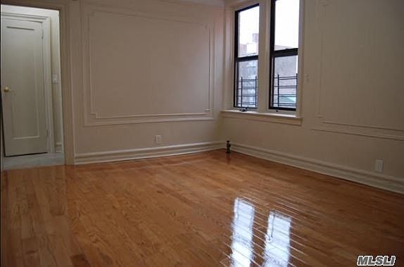 4th image of 8840 144th St