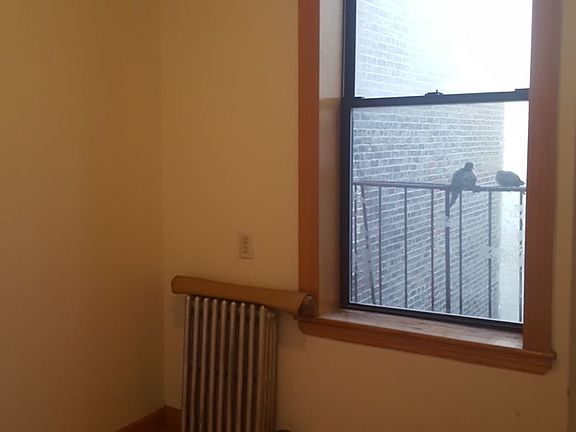2nd image of 195 Mulberry St #25A