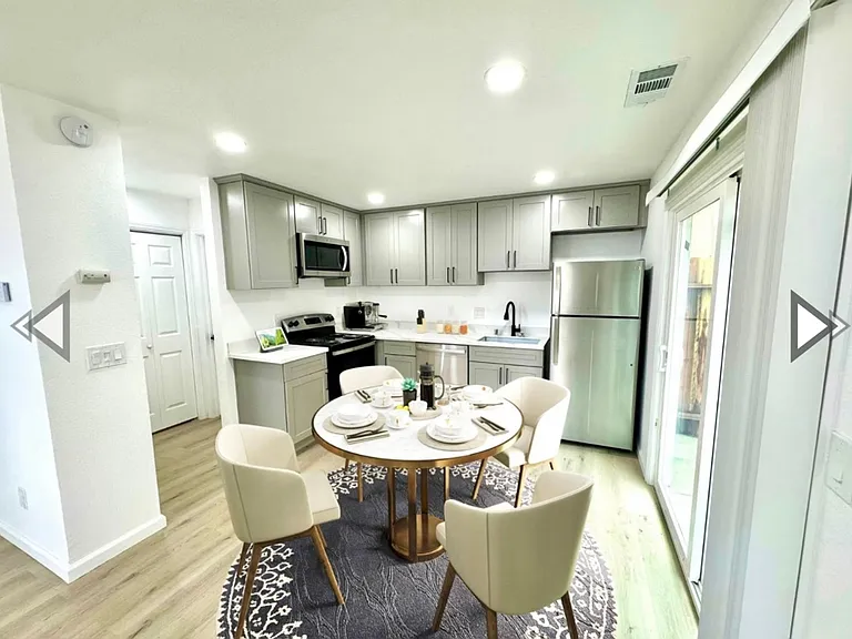 1020 N Olive Ave — Photo 10