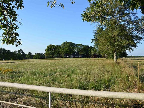 4th image of 551 County Road 1516