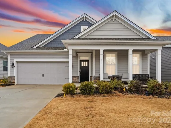 111 N Shayna Rd, Troutman, NC 28166