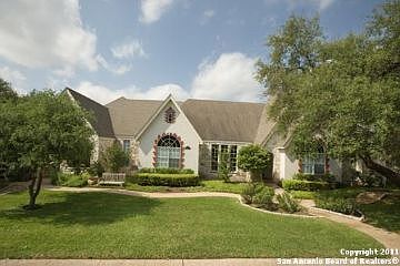 1st image of 1810 Woodvine Cir