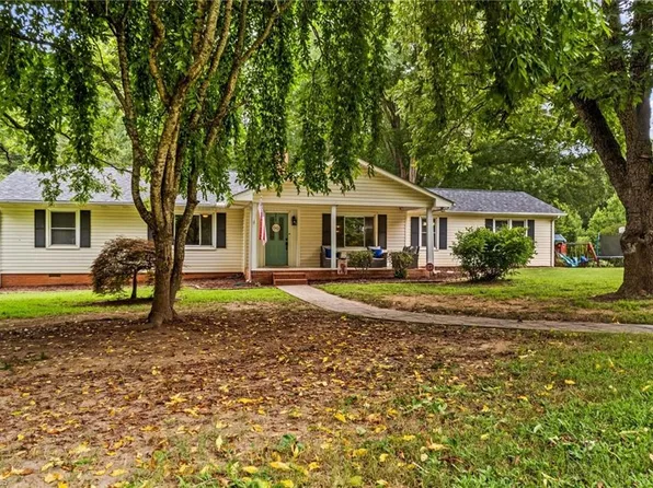 475 Cherish Ln, China Grove, NC 28023