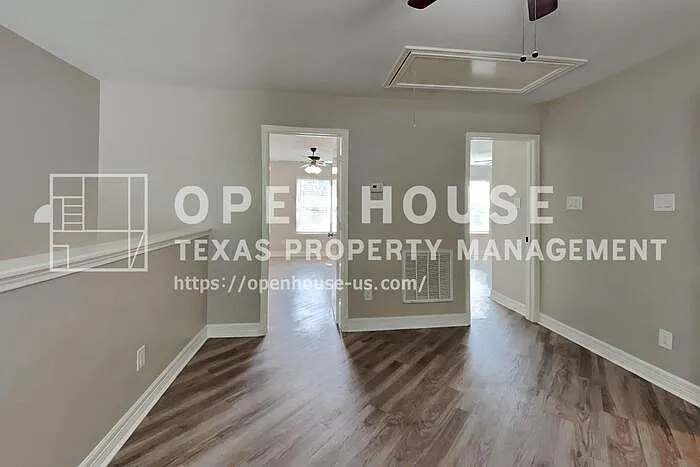 19526 Rocky Bank Dr — Photo 17