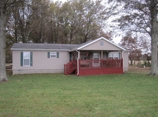 804 County Road 1720 E, Fairfield, IL 62837