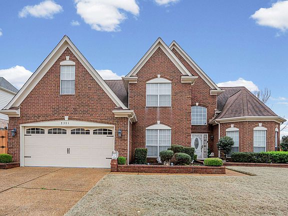 2nd image of 7301 Hunters Tree Dr