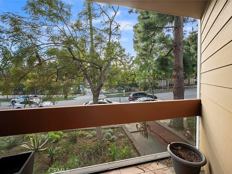 750 S Bundy Dr #108 — Photo 4