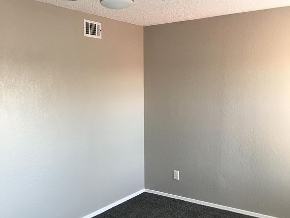 5th image of 2218 Westmoor Pl
