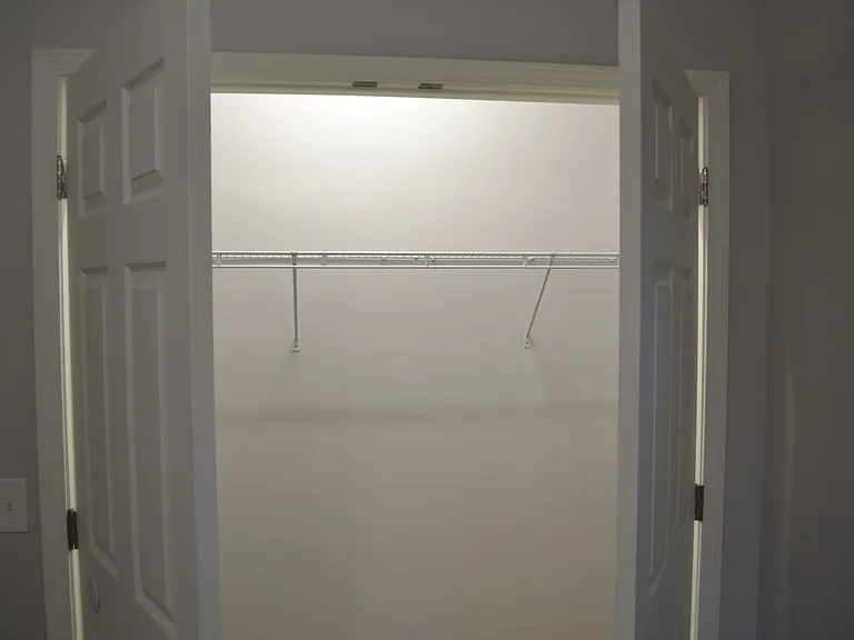 156 Lambert Dr — Photo 30