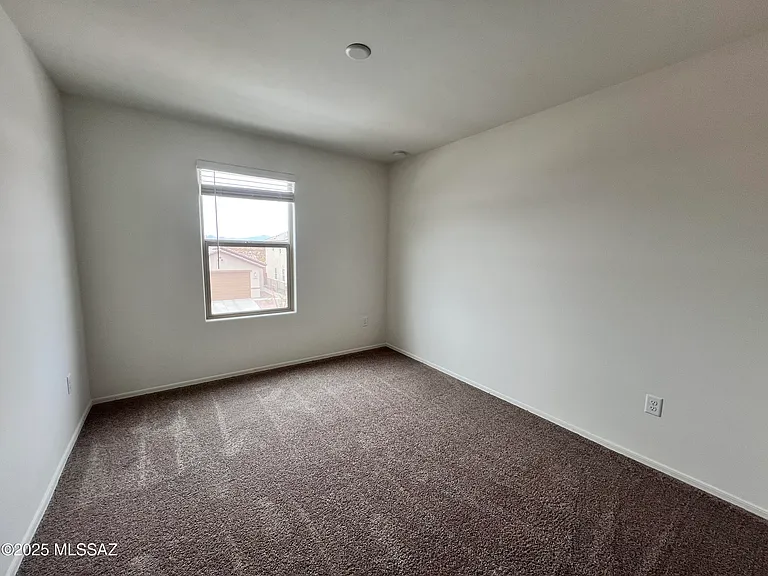 11977 E Chamrod Dr — Photo 24