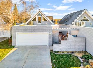 2790 N Lakeharbor Ln, Boise, ID 83703