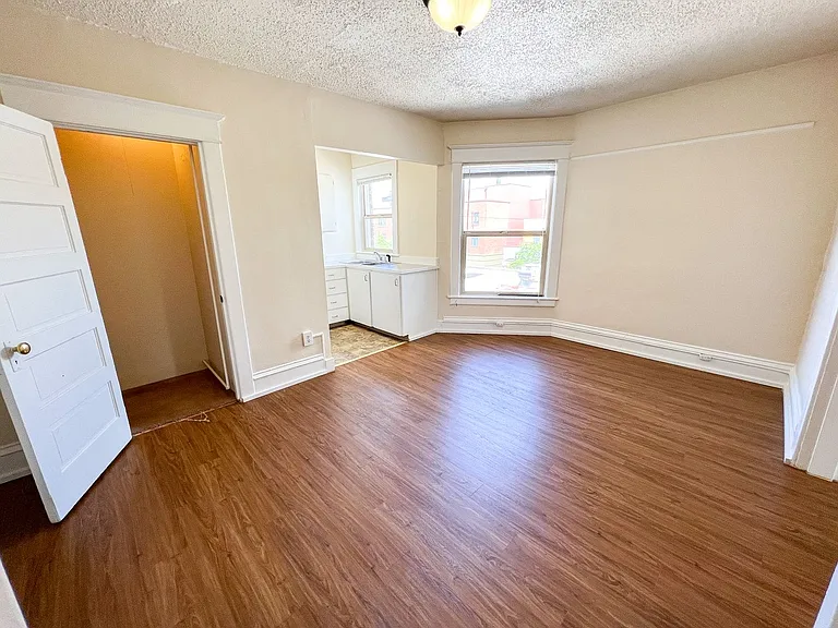 Casa Del Rey Apartments — Photo 42