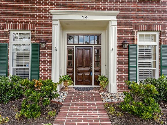 2nd image of 14 Dartmoor Ct