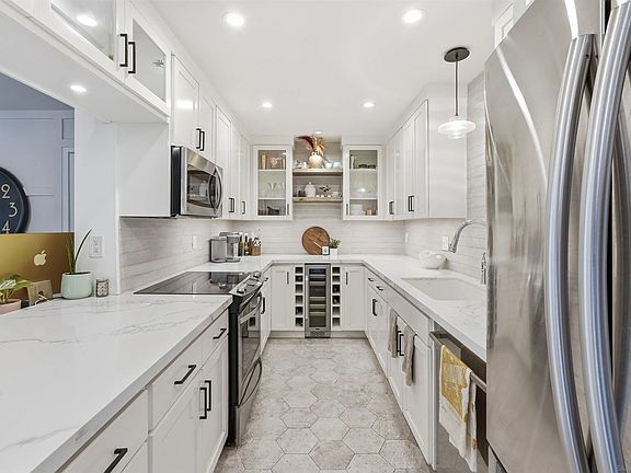 4th image of 4444 W Point Loma Blvd Unit 56