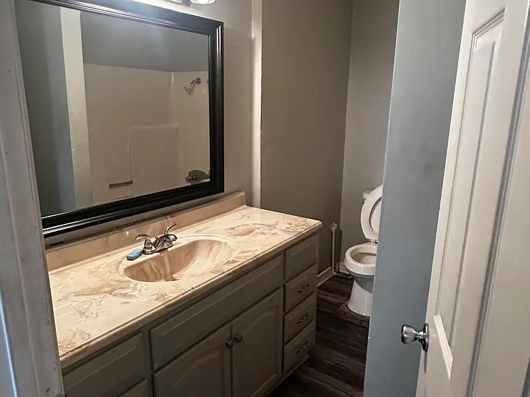 4502 Newman Dr — Photo 2