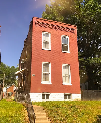 3727 Wisconsin Ave #B Photo 1
