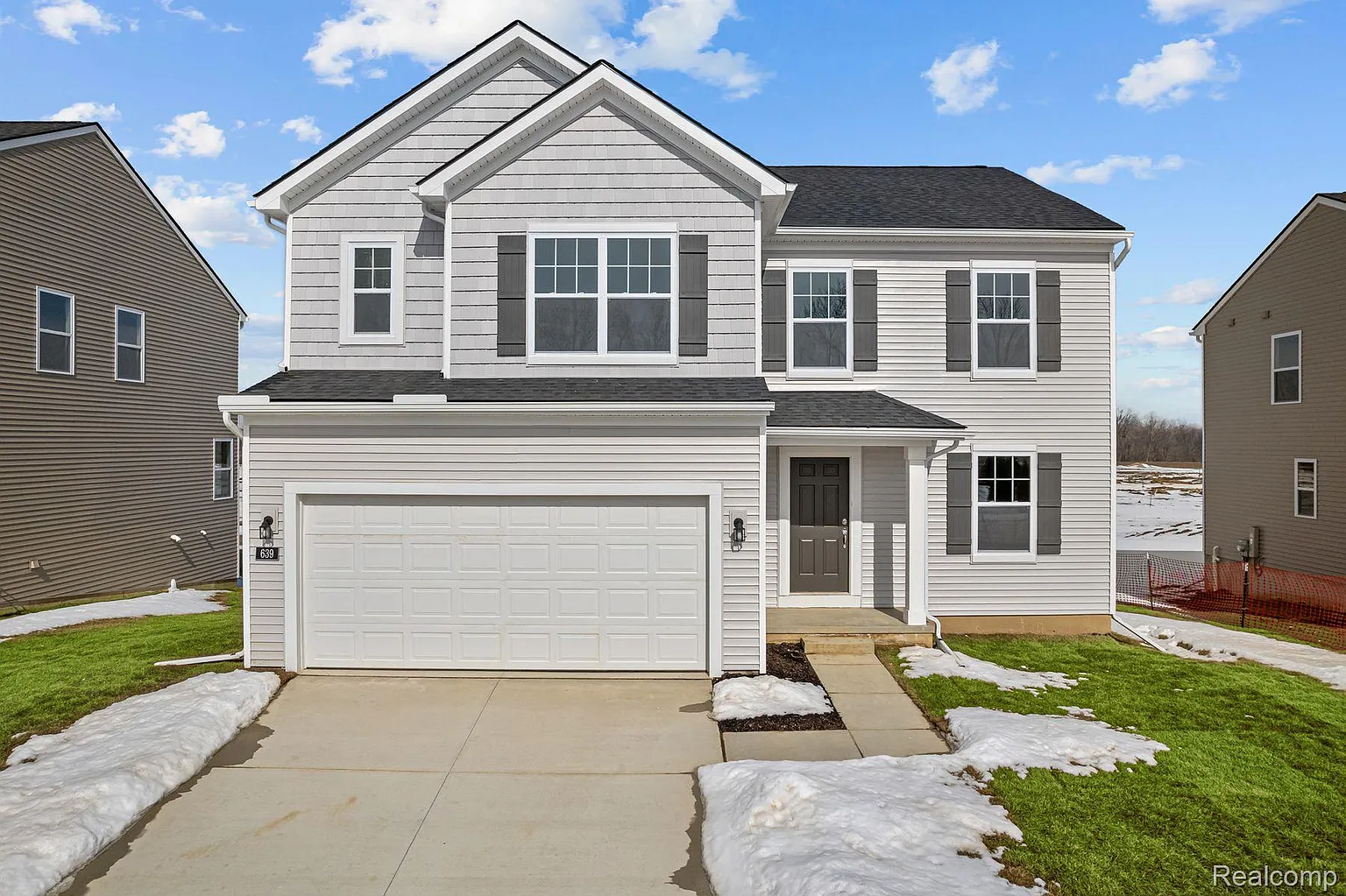 639 Countryside Dr photo 1