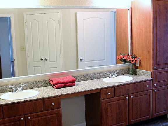 5th image of 1711 Old Spanish Trl APT 343