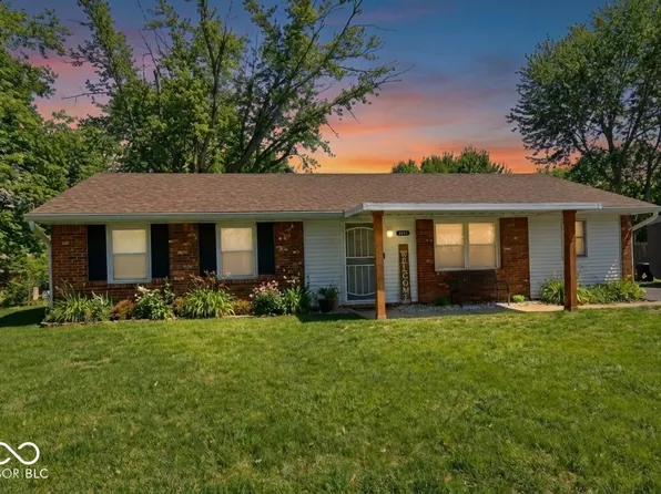 6012 Wixshire Dr, Indianapolis, IN 46254