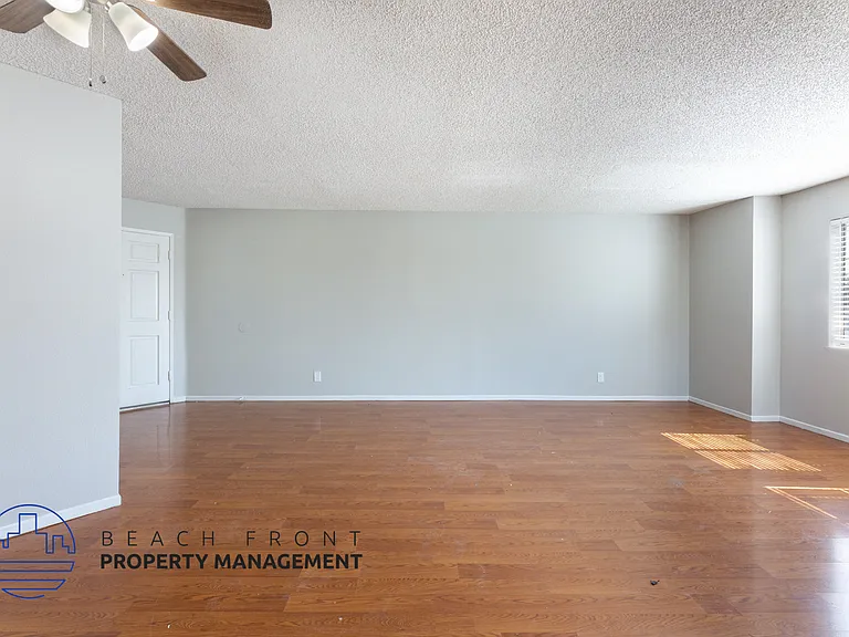 7739 Bradwelll Ave. — Photo 15